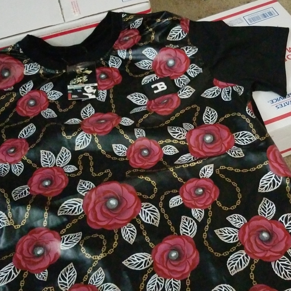 NWT Coke Boys Roses & Chains Tee